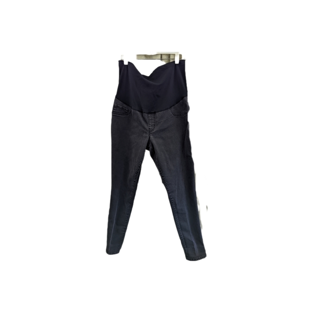 𝅺Liz Lange Black Maternity jeans Size Large